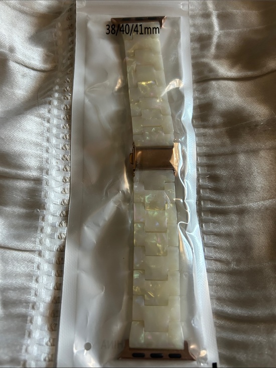 Accessories - Pearlescent White Resin Link Apple Watch Band - 38/40/41mm